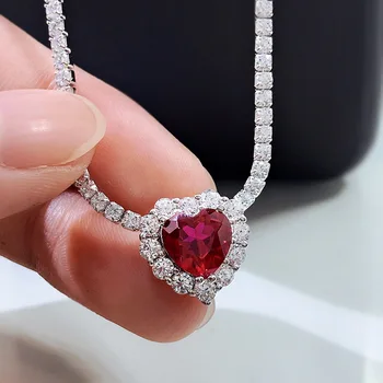 Новое серебряное женское ожерелье S925 с подвеской в форме сердца 8 * 8, изумрудно-рубиновая инкрустация, обручальное кольцо