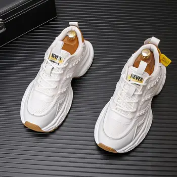 Новые летние сетчатые дышащие маленькие белые туфли корейской версии на толстой подошве, модная повседневная обувь, мужская обувь для отца a14