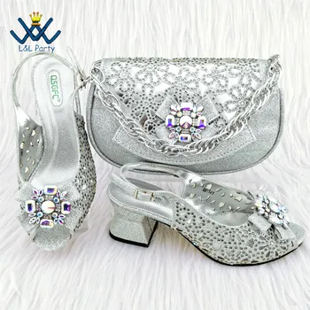 Сладкий стиль, Итальянский дизайн Женская обувь и сумка набор в серебристый цвет высокое качество новые поступления насосы для вечеринки в саду